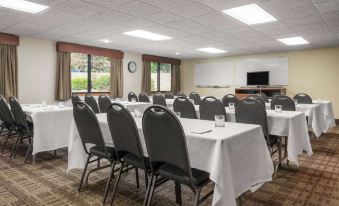 AmericInn by Wyndham Lake City