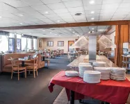 Navajo Nation Inn - breakfast