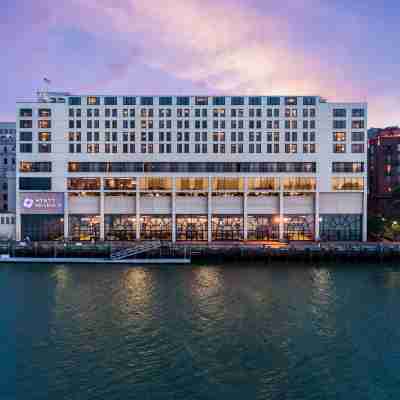 Hyatt Regency Savannah Hotel Exterior