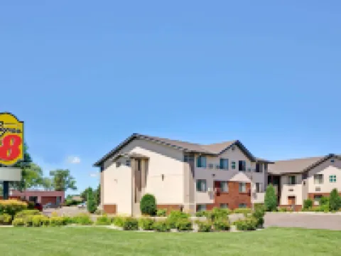 Super 8 by Wyndham Aberdeen East Hotels in Aberdeen