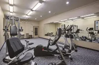 La Quinta Inn & Suites by Wyndham DFW Airport West - Euless - Gym