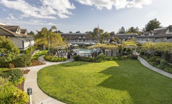 Seacliff Inn Aptos, Tapestry Collection by Hilton