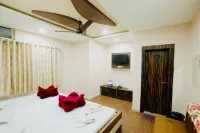 Hotel Kaaynat Mahal 25 Mtrs from Dargah