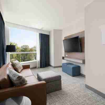 Residence Inn St. Louis Clayton Rooms