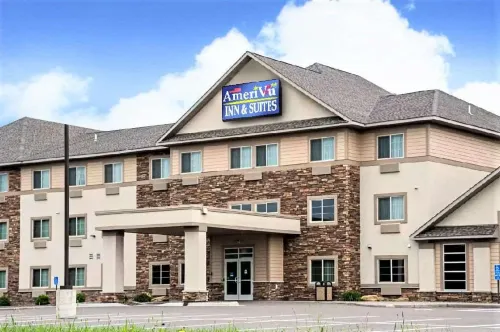 AmeriVu Inn and Suites - Chisago City