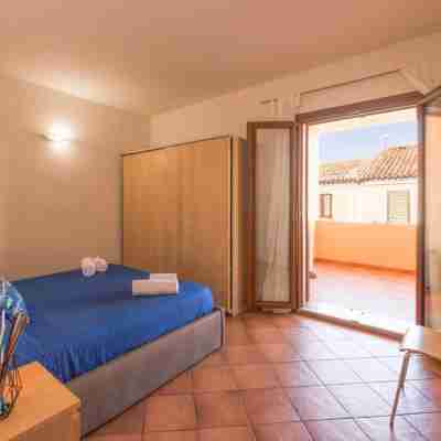 Relaxing Cristal Bedroom No1503 Rooms