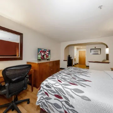 Red Roof Inn & Suites Biloxi - Ocean Springs