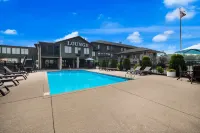 Best Western Park Oasis Inn - Pools