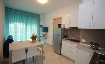 Elegant Apartment Near the Beach-Beahost Rentals