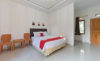 4. RedDoorz..
