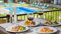 Ilaeira Mountain Resort - breakfast