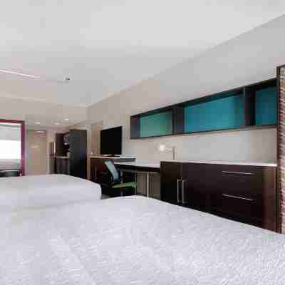Home2 Suites by Hilton Allentown Bethlehem Airport Rooms