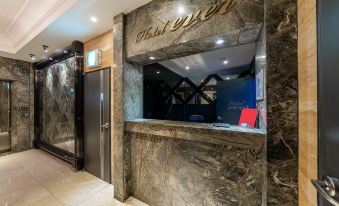 Ever Tourist Hotel