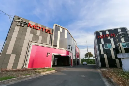 Youngcheon Gung Self Check-in Motel Отели рядом с достопримечательностью «Solonggo Glamping»