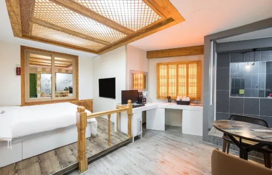 井邑Jjakkkung自助入住汽車旅館