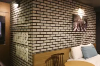 Daejeon Sintanjin Page Hotels in Daejeon