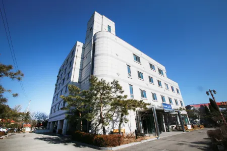 Hotel Parkwood Incheon Airport