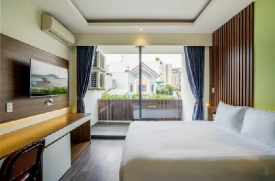 La Phan Huy Ich Hotel Отели в г. Аэропорт Тан-Сон-Нхат