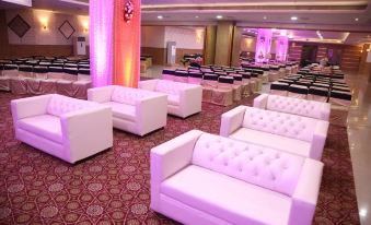 Hotel Hyphen Premier Meerut