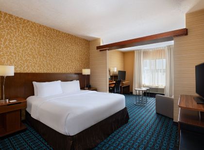 Fairfield Inn & Suites Lincoln Airport