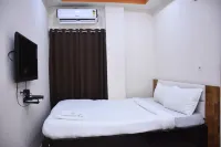 Hotel Knight Inn Guwahati - Kitchens