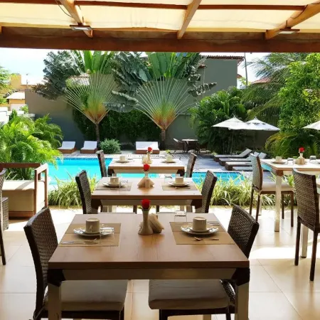 Ravenala Hotel Boutique