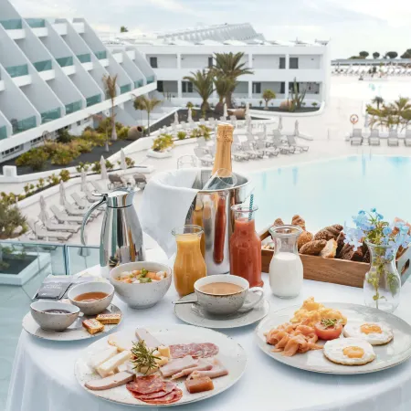 Radisson Blu Resort, Lanzarote (Adults Only +16)