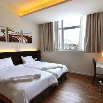 Mio Boutique Hotel Hotels near AEON Bandaraya Melaka Shopping Centre