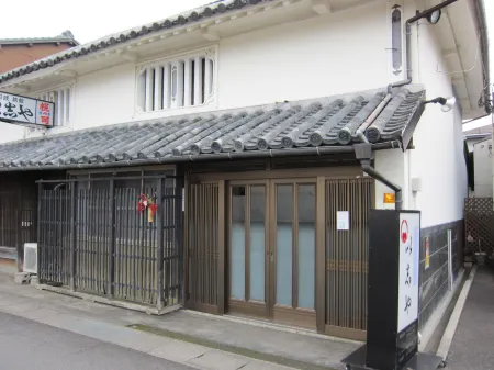 Ishiya Ryokan Отели рядом со станцией JR Tsuruwa station
