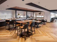 Delta Hotels Quebec Hotels near King Louis XIV Statue