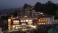 蘇尼塔精英飯店 Kasar Devi Temple附近的飯店