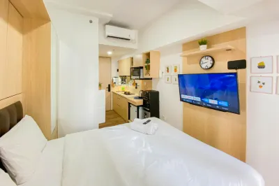 Serene Studio Apt Tokyo Riverside PIK 2 ByTravelio Hotel dekat Warung Kokoh Banwat