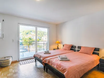 Tasman S16/R Hotels in der Nähe von M Central