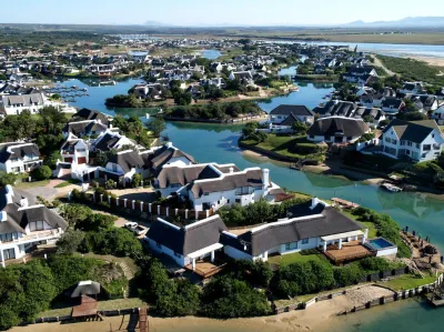 Sandals Guest House Hotels in Cape St Francis