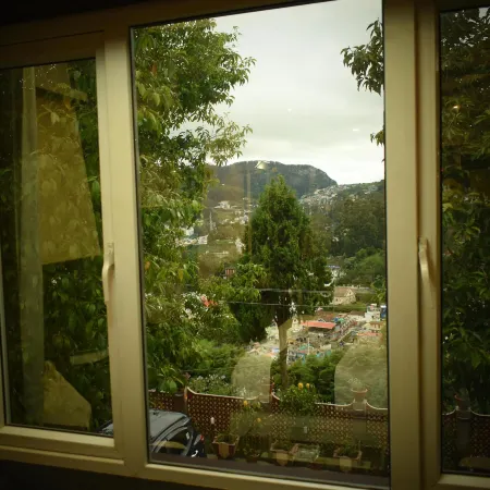 Beverly Villa