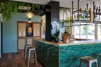 Hôtel AKENA Nantes Aeroport - bar