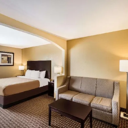 Quality Inn