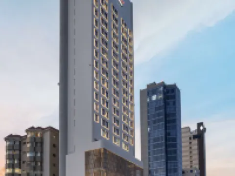 แฮมป์ตัน บาย ฮิลตัน คูเวต ซาลมิญ โรงแรมในSalmiya