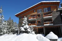 Apartamentos Solineu Hotels in Alp