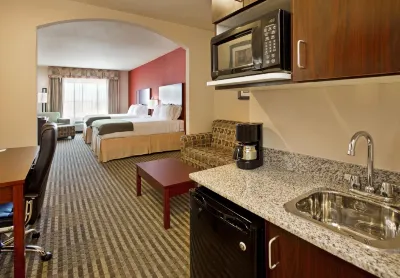 Holiday Inn Express & Suites Guthrie North Edmond Các khách sạn ở Guthrie