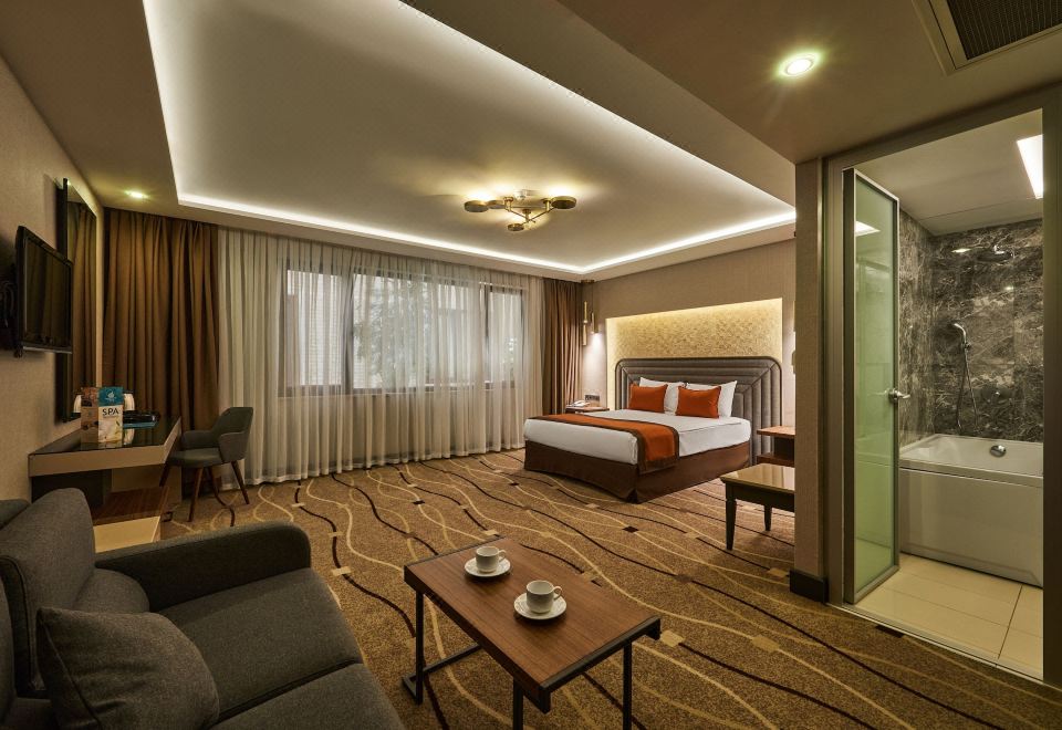 Grand Hotel GulsoyOver view