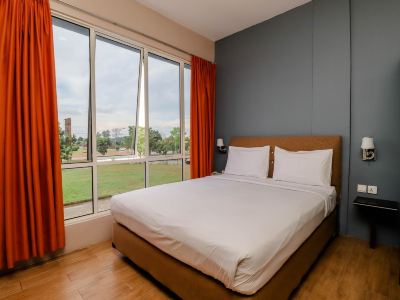 Blitz Hotel Batam Near Sultan Mahmud Ri'Ayat Shah