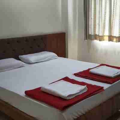 Hotel New Manas Rooms