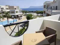 Aphrodite Beach - Mountain view