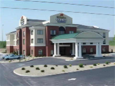 Holiday Inn Express & Suites FRANKLIN - OIL CITY by IHG