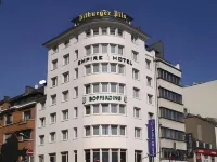 Hotel Empire Hotels near Hollerich Train Station