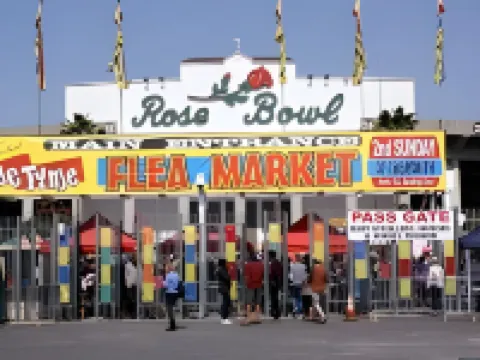 เรดอนโด บีช อินน์ โรงแรมในกาดินา