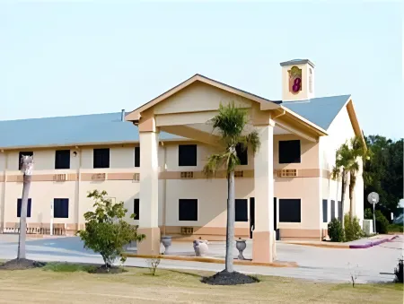 Super 8 by Wyndham League City/Kemah Area