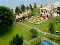 St.James Court Beach Resort - Beach resorts
