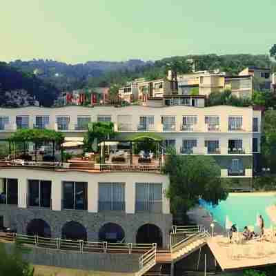 Hotel Moresco Hotel Exterior